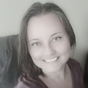 Meet your Posher, Danelle